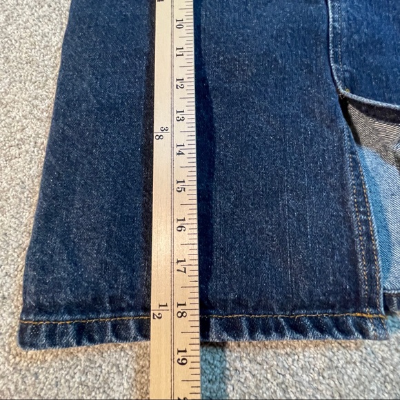 The Limited Jean Skirt Size 2 - Picture 5 of 5